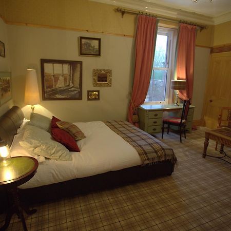 Trinity Boutique B&B Питърхед Екстериор снимка